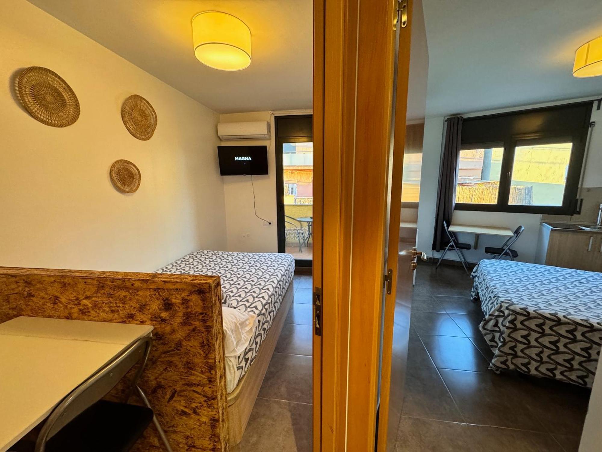Mt Boutique Suites Y Apartamentos - Adults Only - Mataró Kültér fotó