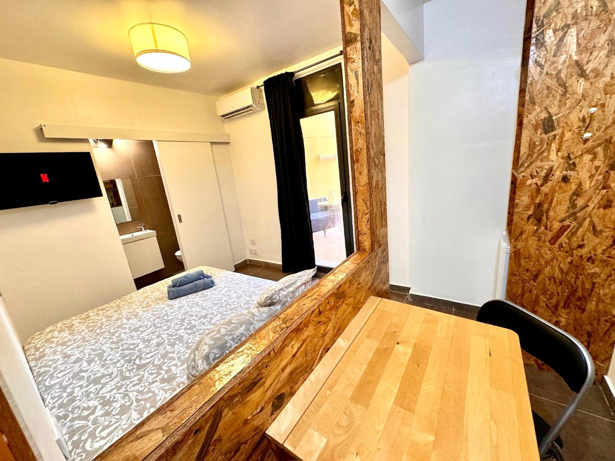 Mt Boutique Suites Y Apartamentos - Adults Only - Mataró Kültér fotó