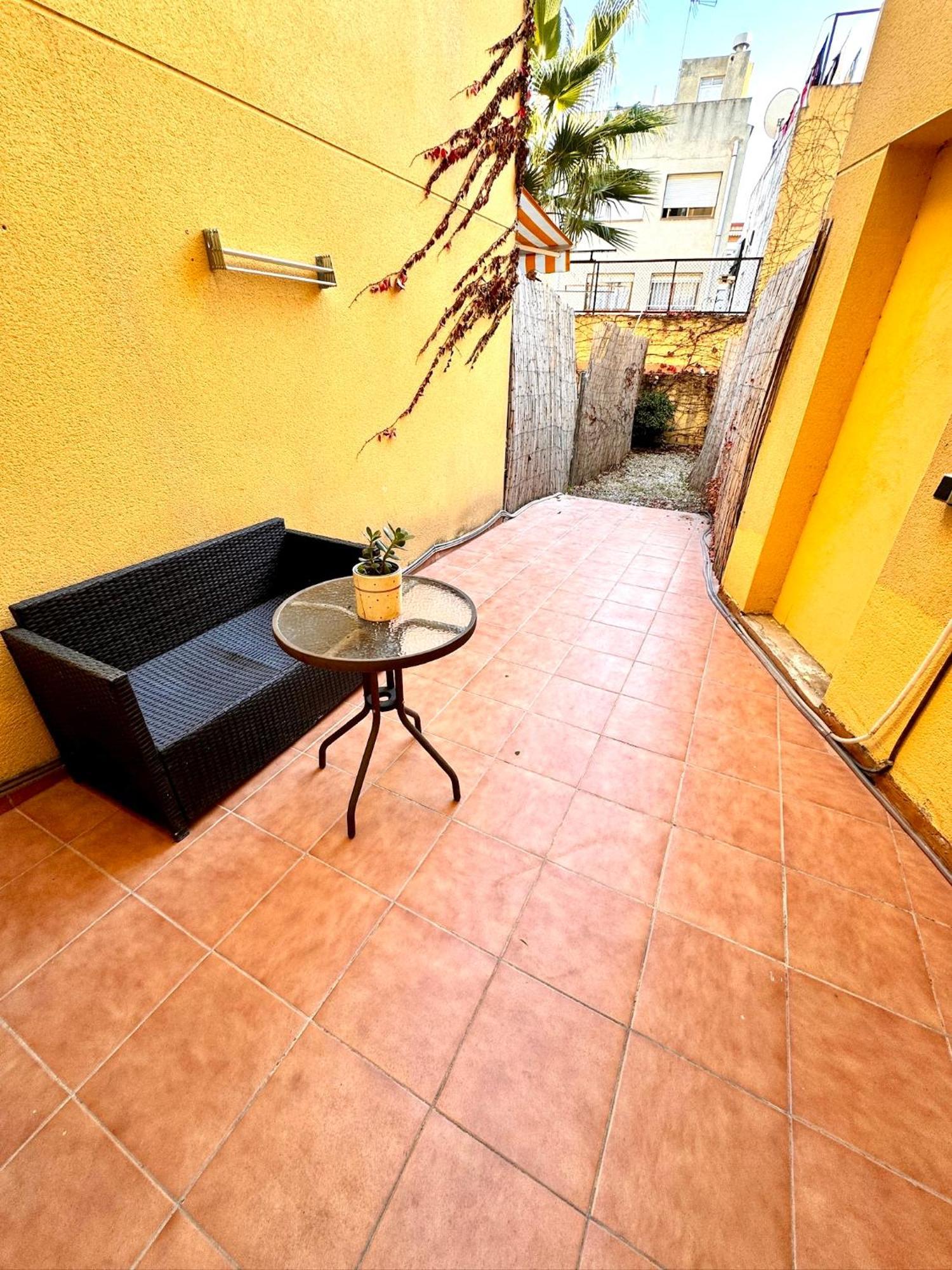 Mt Boutique Suites Y Apartamentos - Adults Only - Mataró Kültér fotó