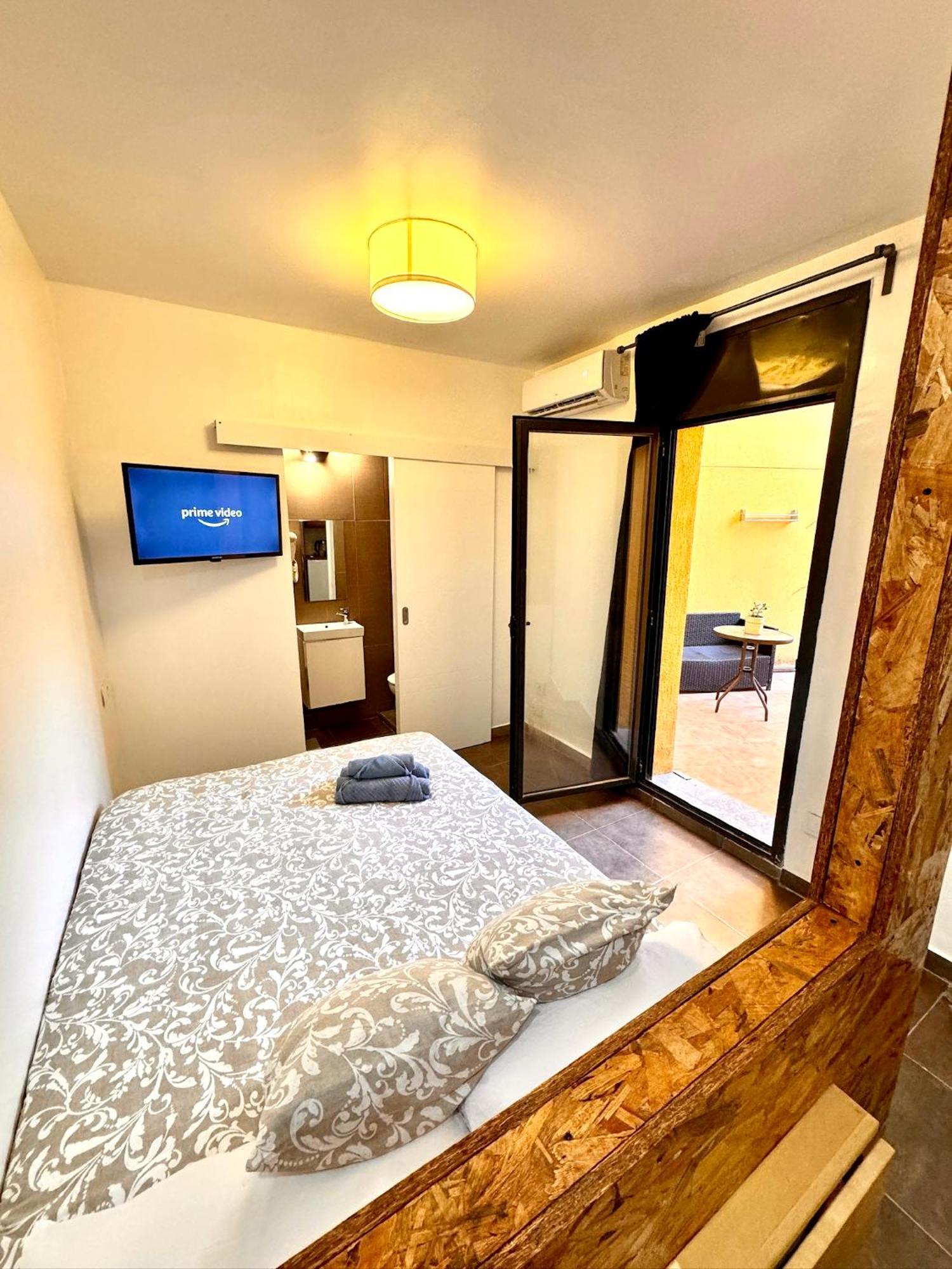 Mt Boutique Suites Y Apartamentos - Adults Only - Mataró Kültér fotó