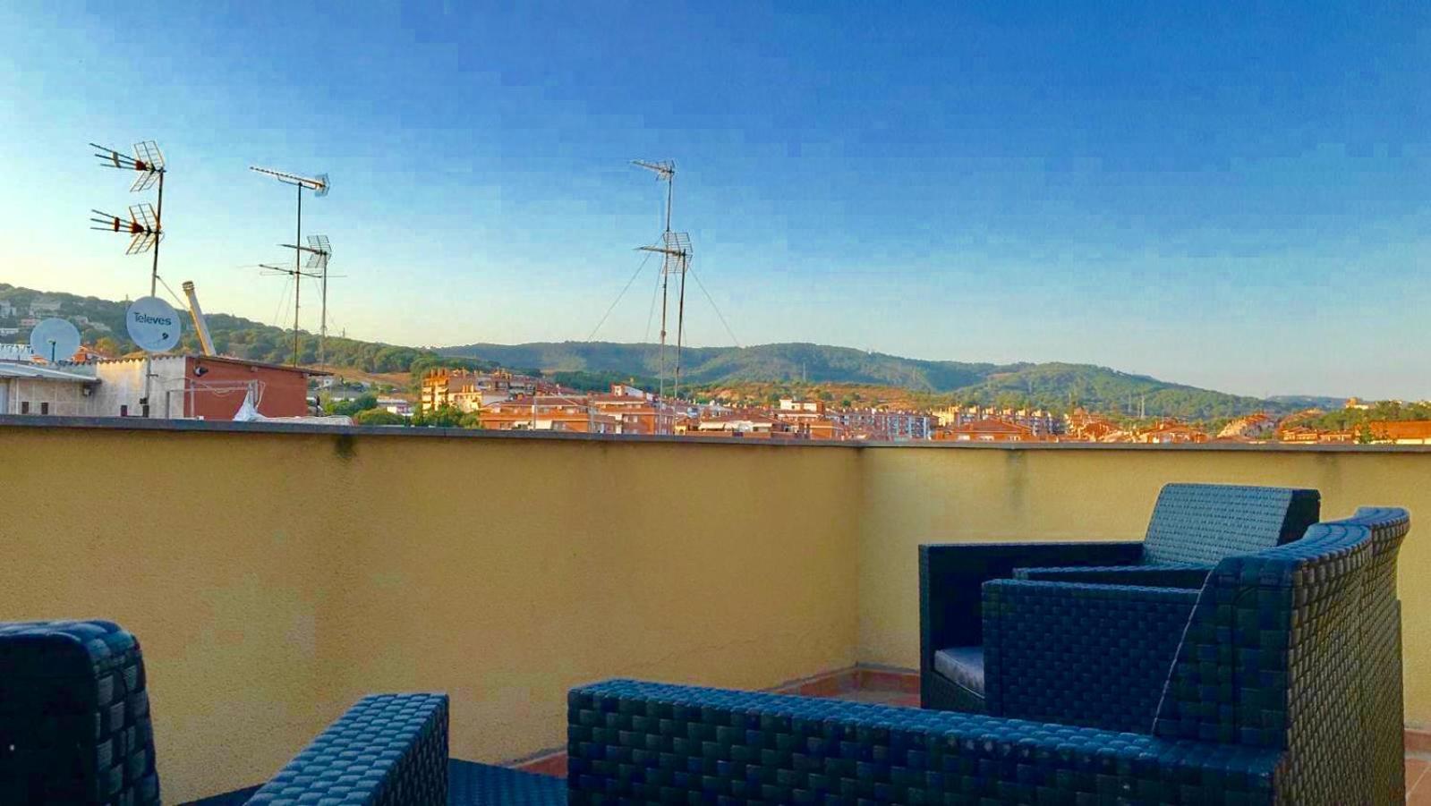 Mt Boutique Suites Y Apartamentos - Adults Only - Mataró Kültér fotó