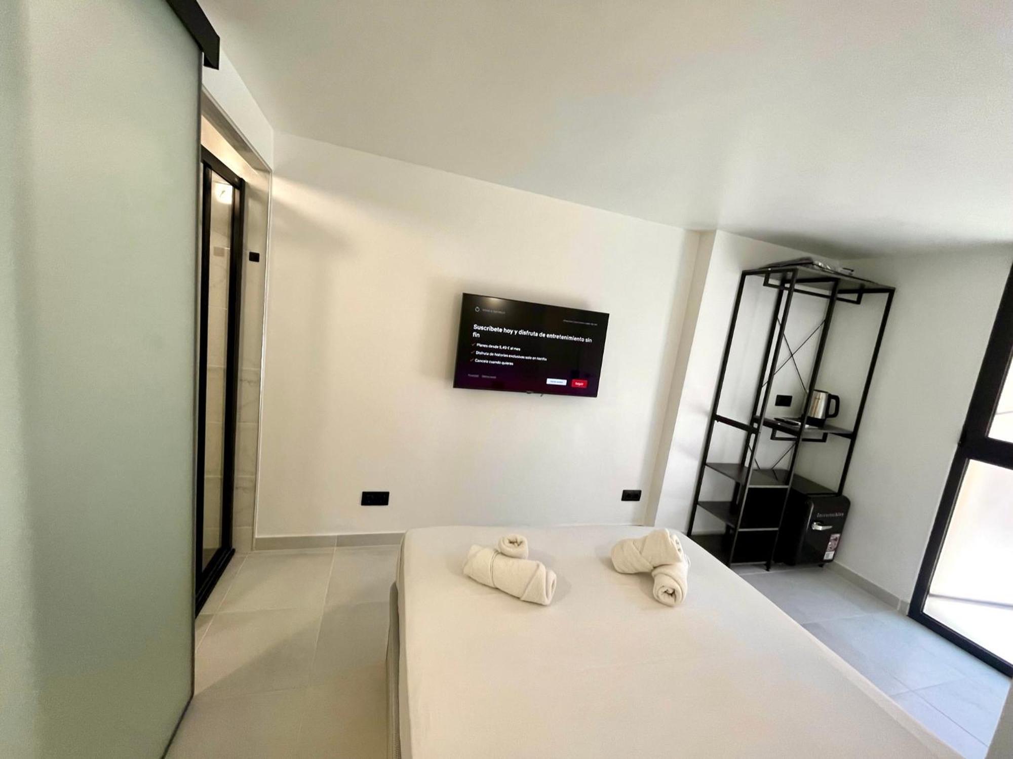 Mt Boutique Suites Y Apartamentos - Adults Only - Mataró Kültér fotó